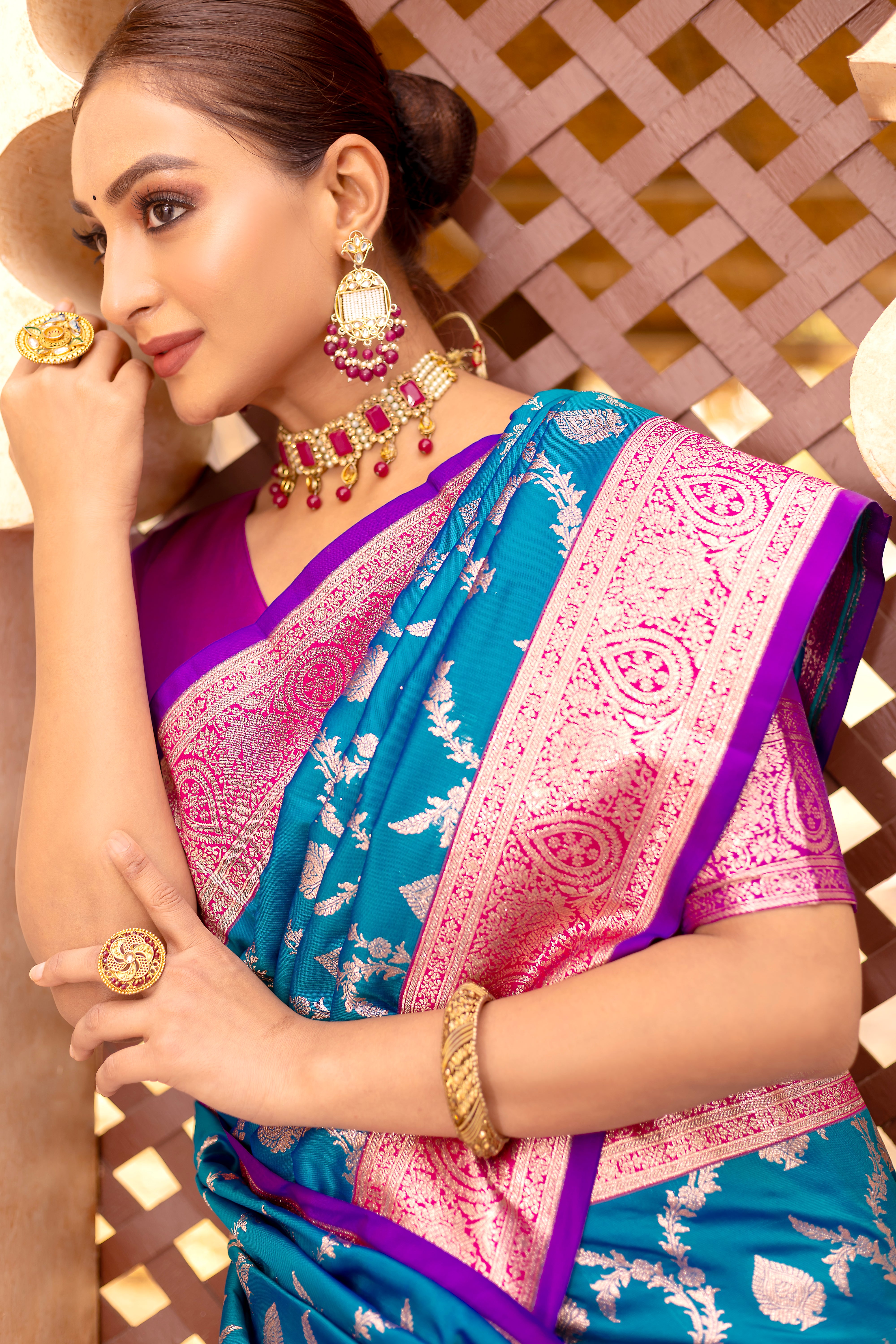 Exquisite Firozi Color Banarasi Silk Saree