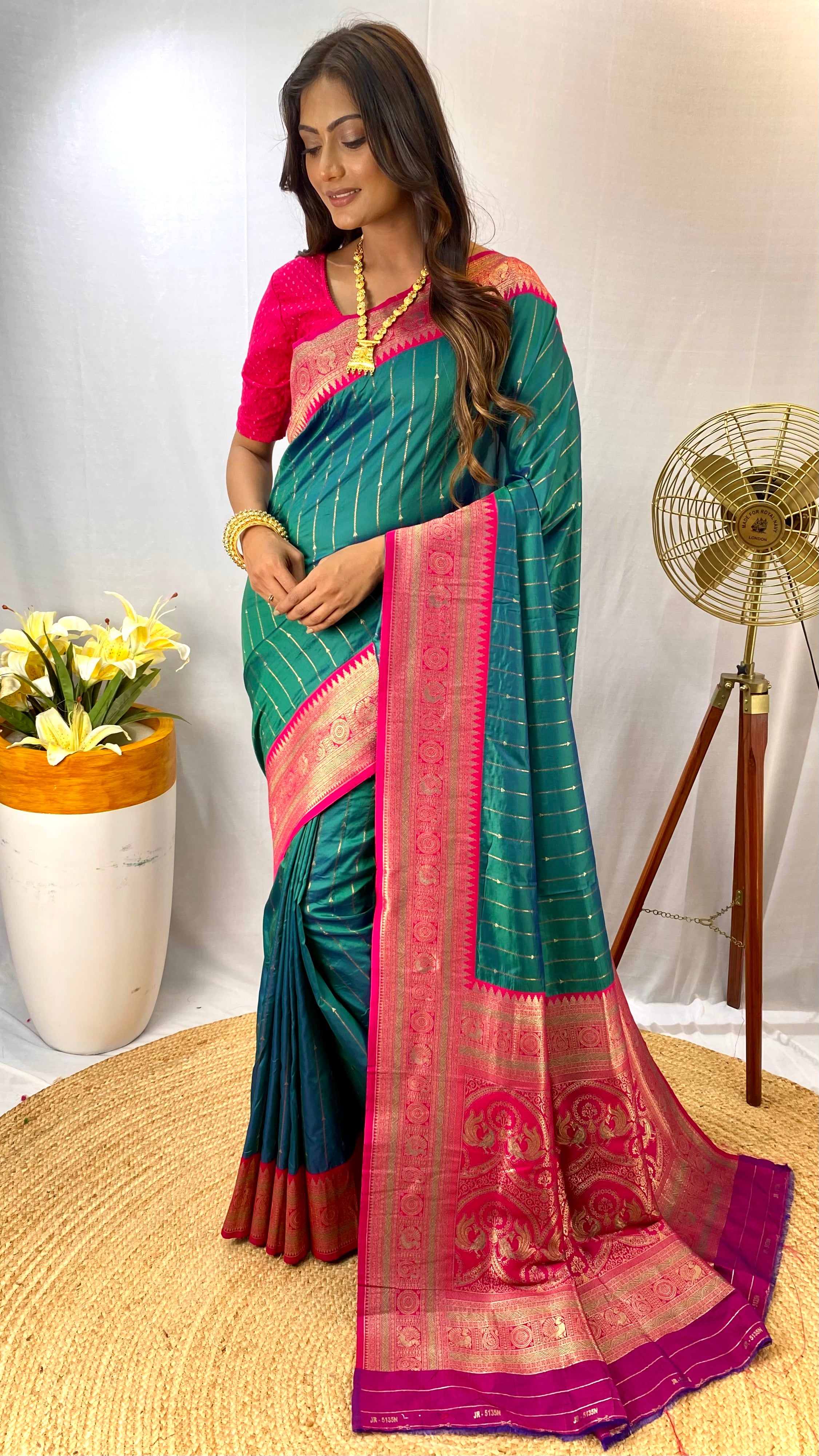 Radiant Rama Color Paithani Silk Saree with Kanchipuram Touch