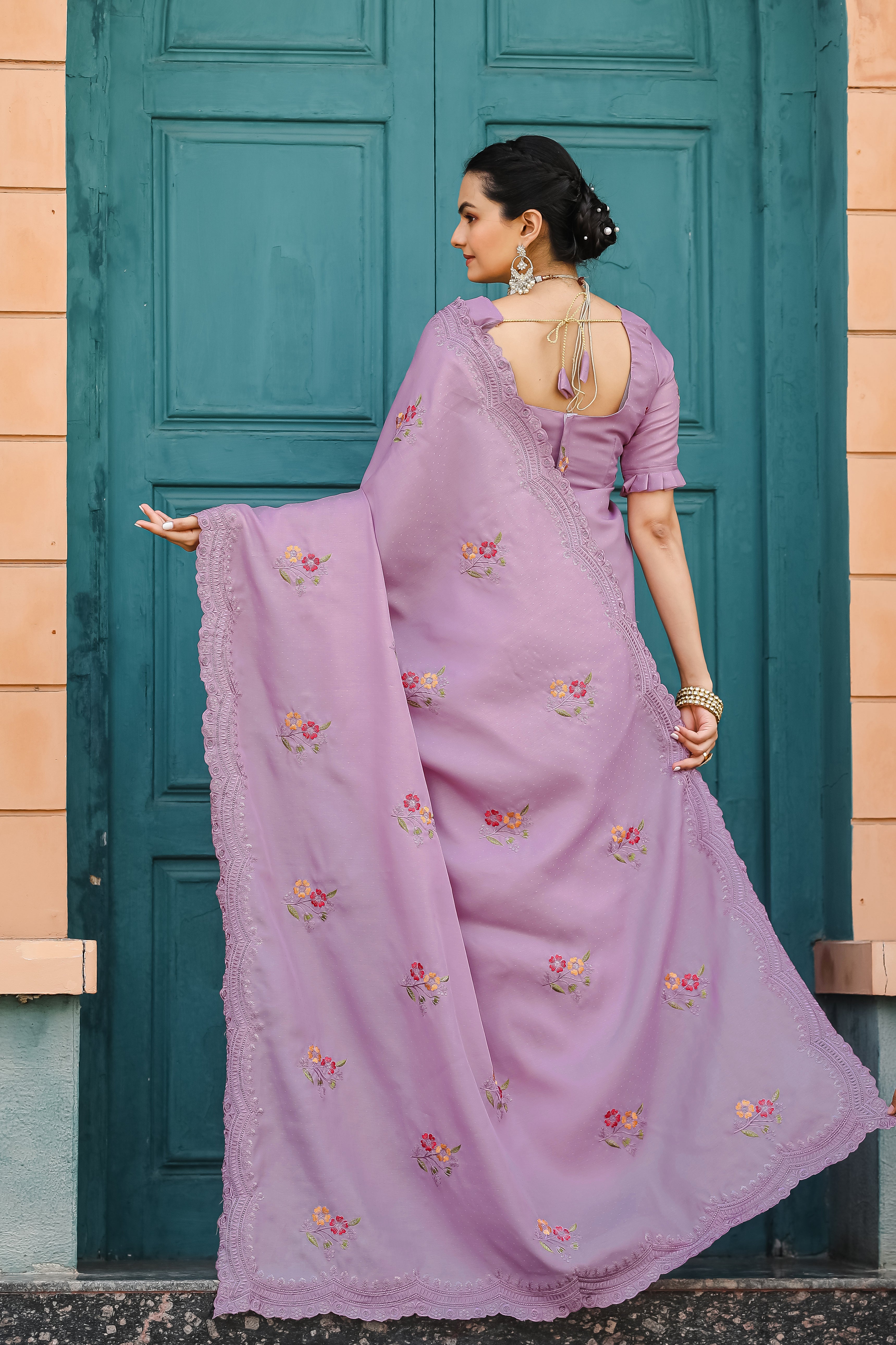 Winsome Lavender Color Tussar Cotton Saree