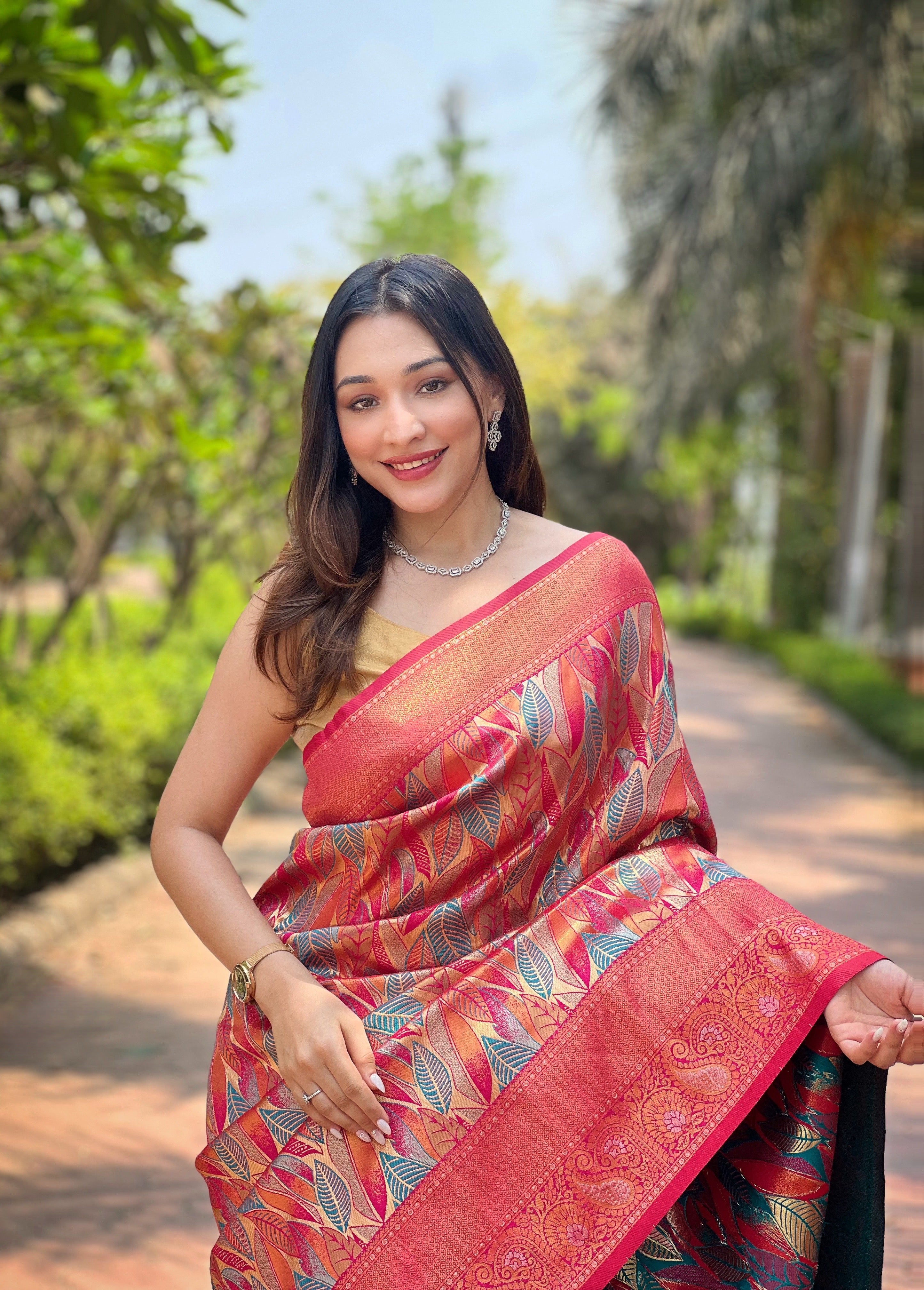 Luxurious Dark Pink Color Kanchipattu Silk Saree