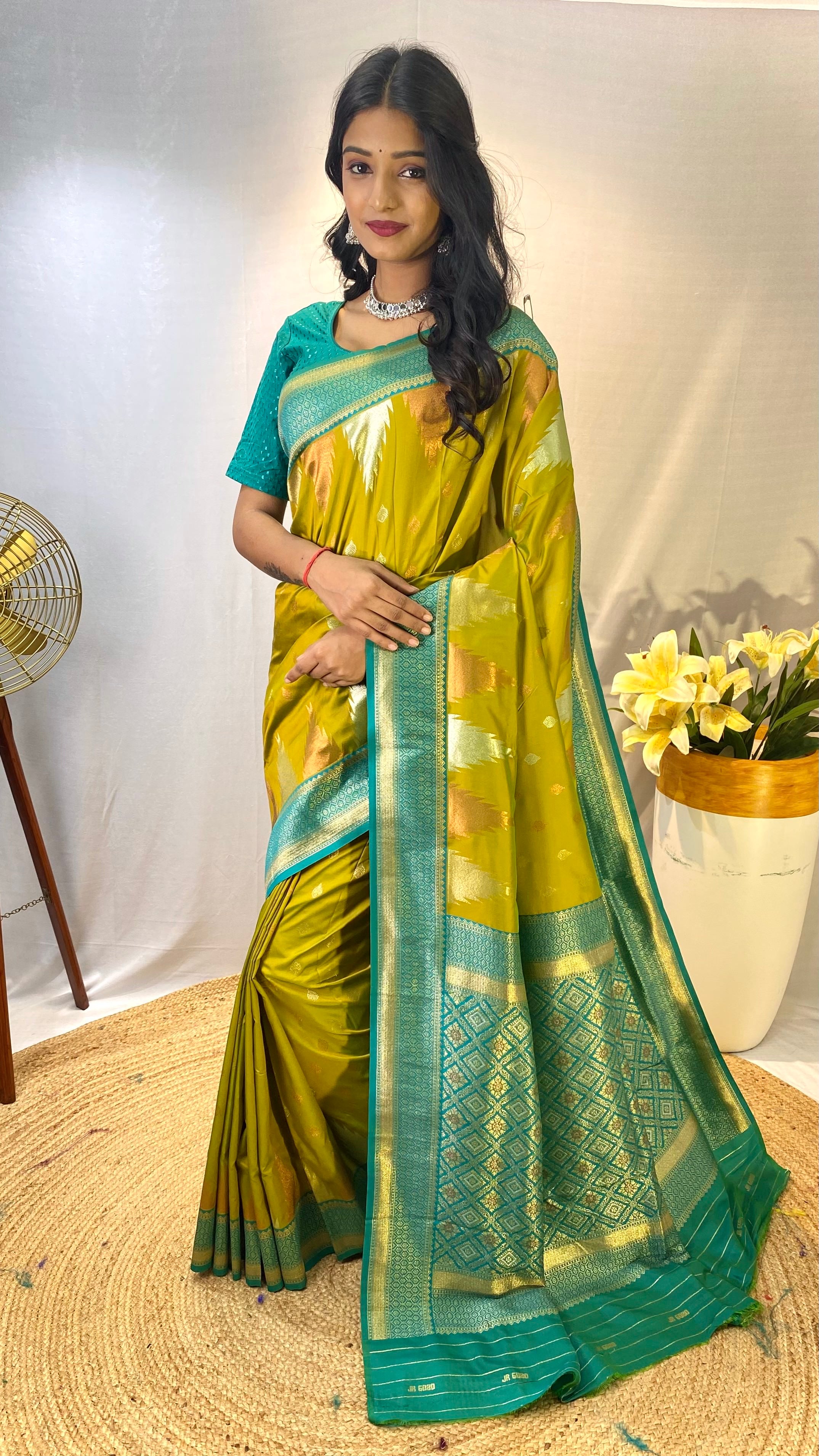 Euphoric Mehndi Green Color Kanchipuram Semi Silk Saree