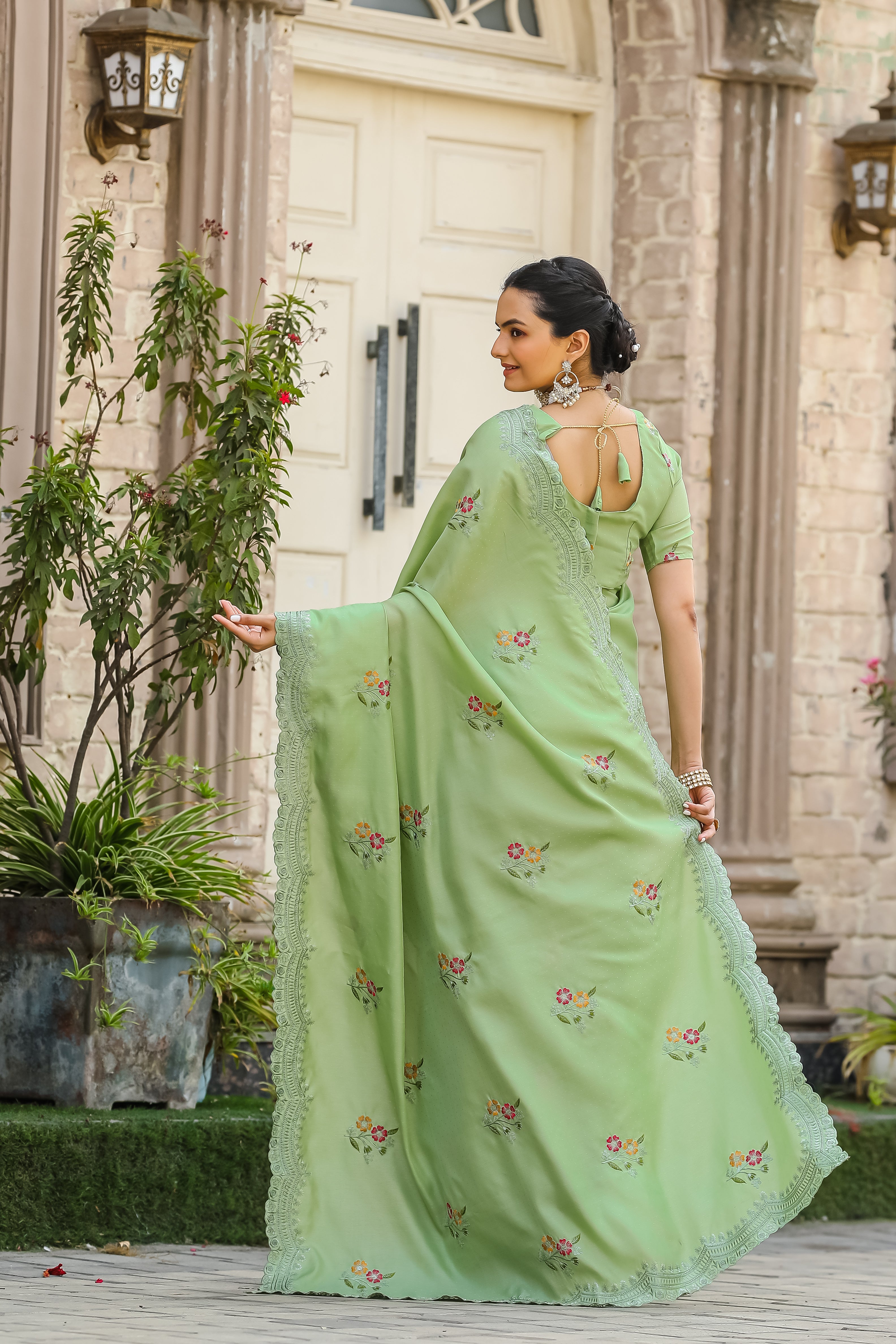 Captivating Green Color Tussar Cotton Saree