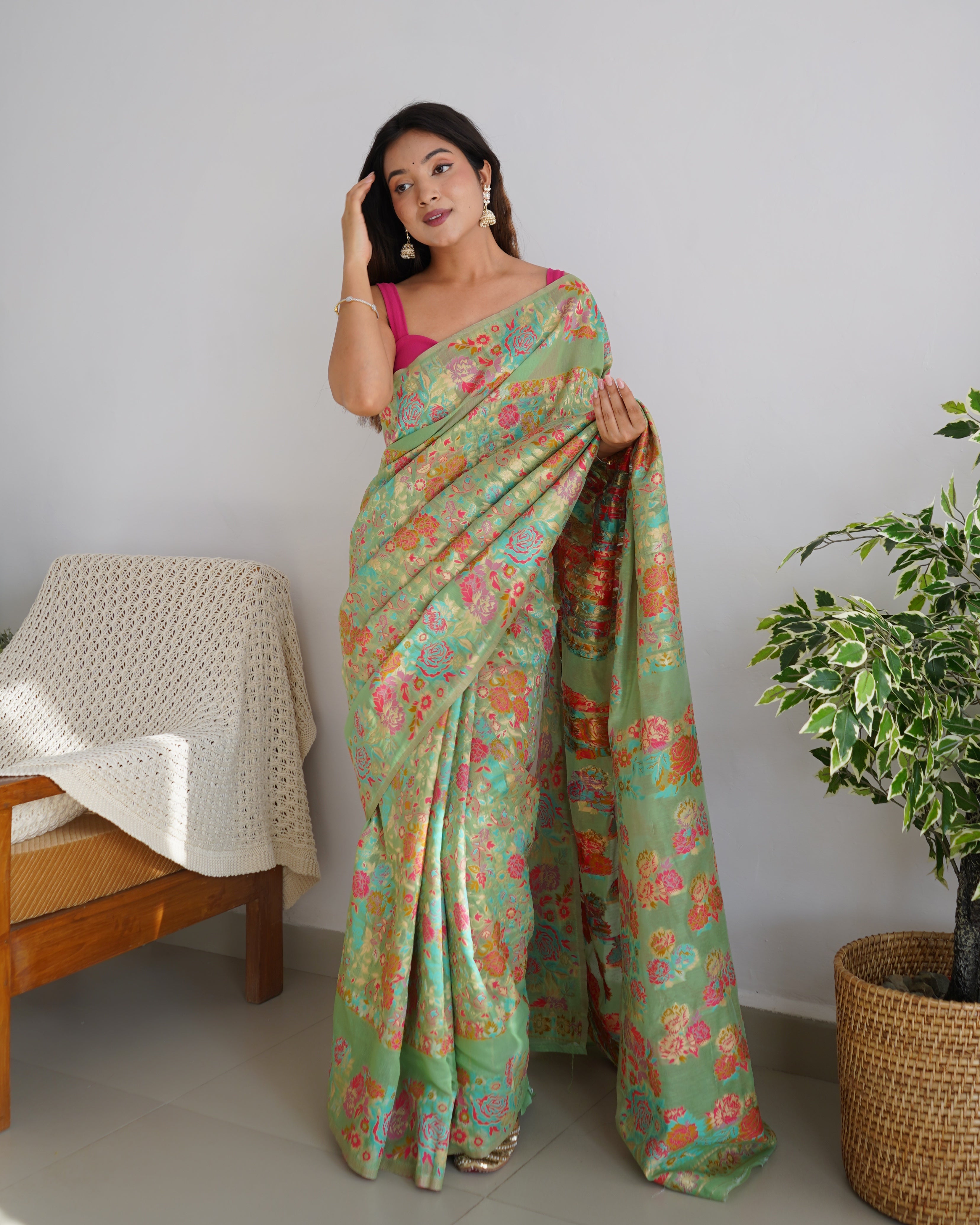 Exquisite Light Green Color Kashmiri Pashmina Saree