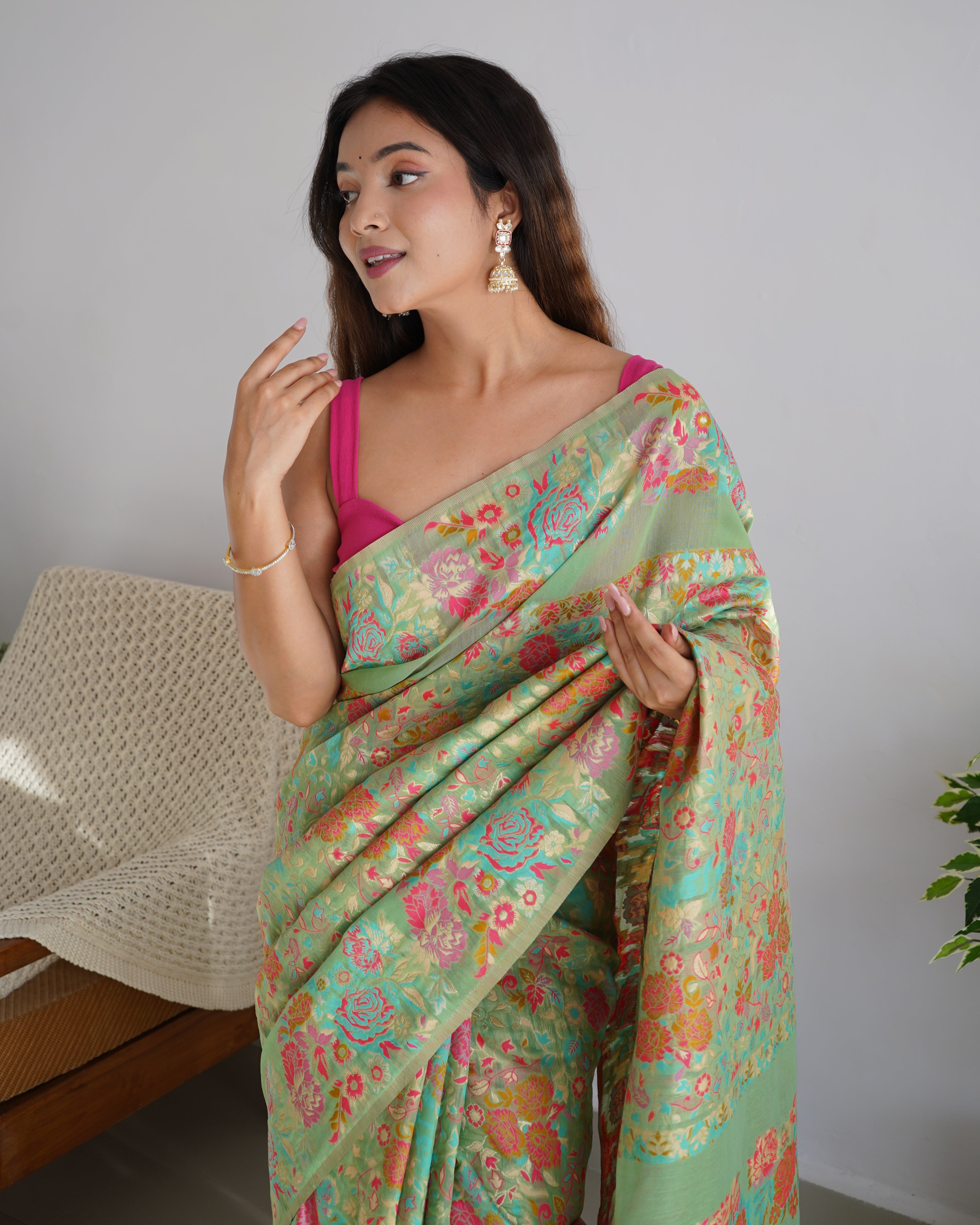 Exquisite Light Green Color Kashmiri Pashmina Saree