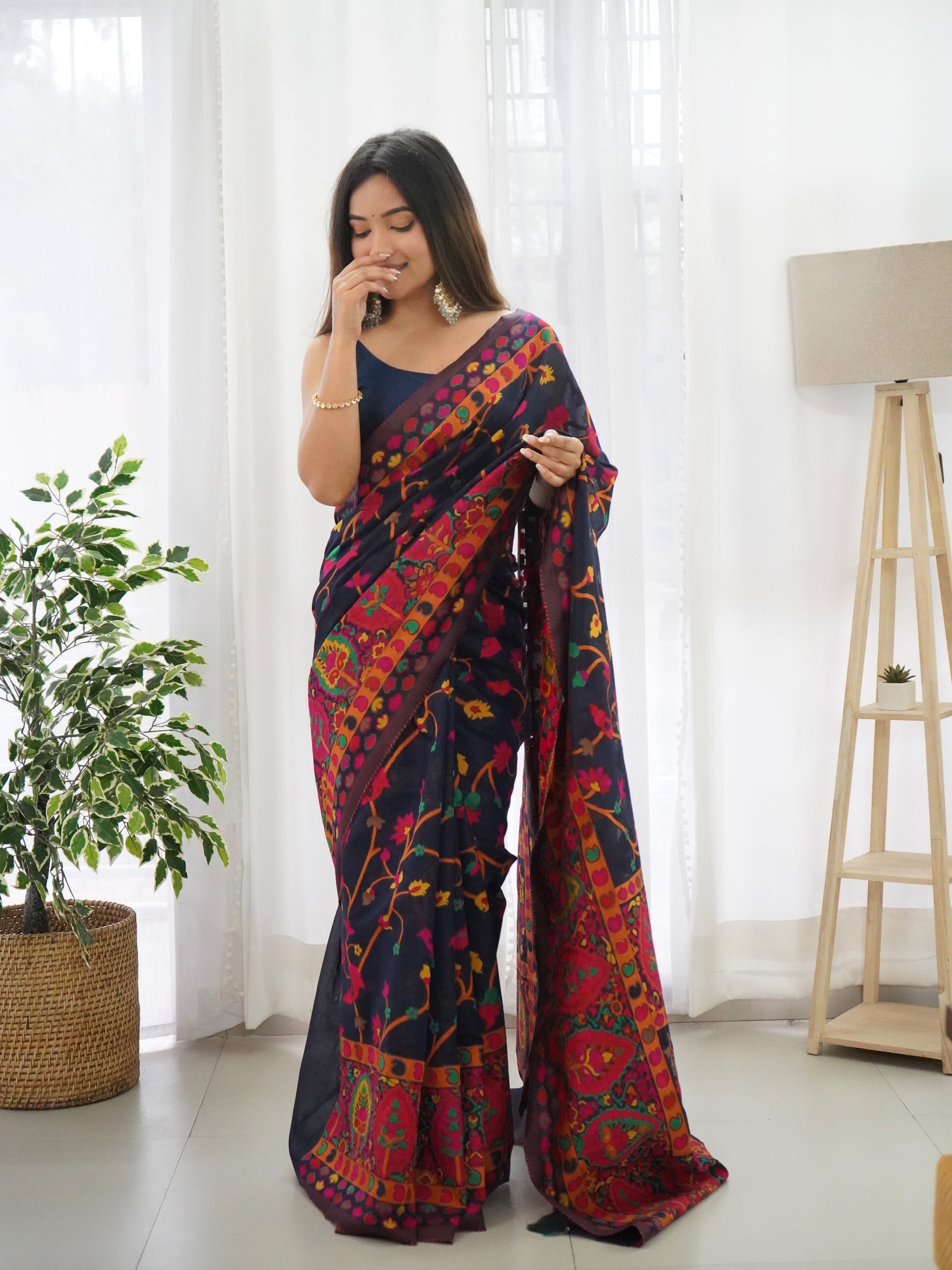 Breathtaking Navy Blue Color Kashmiri Pashmina Saree