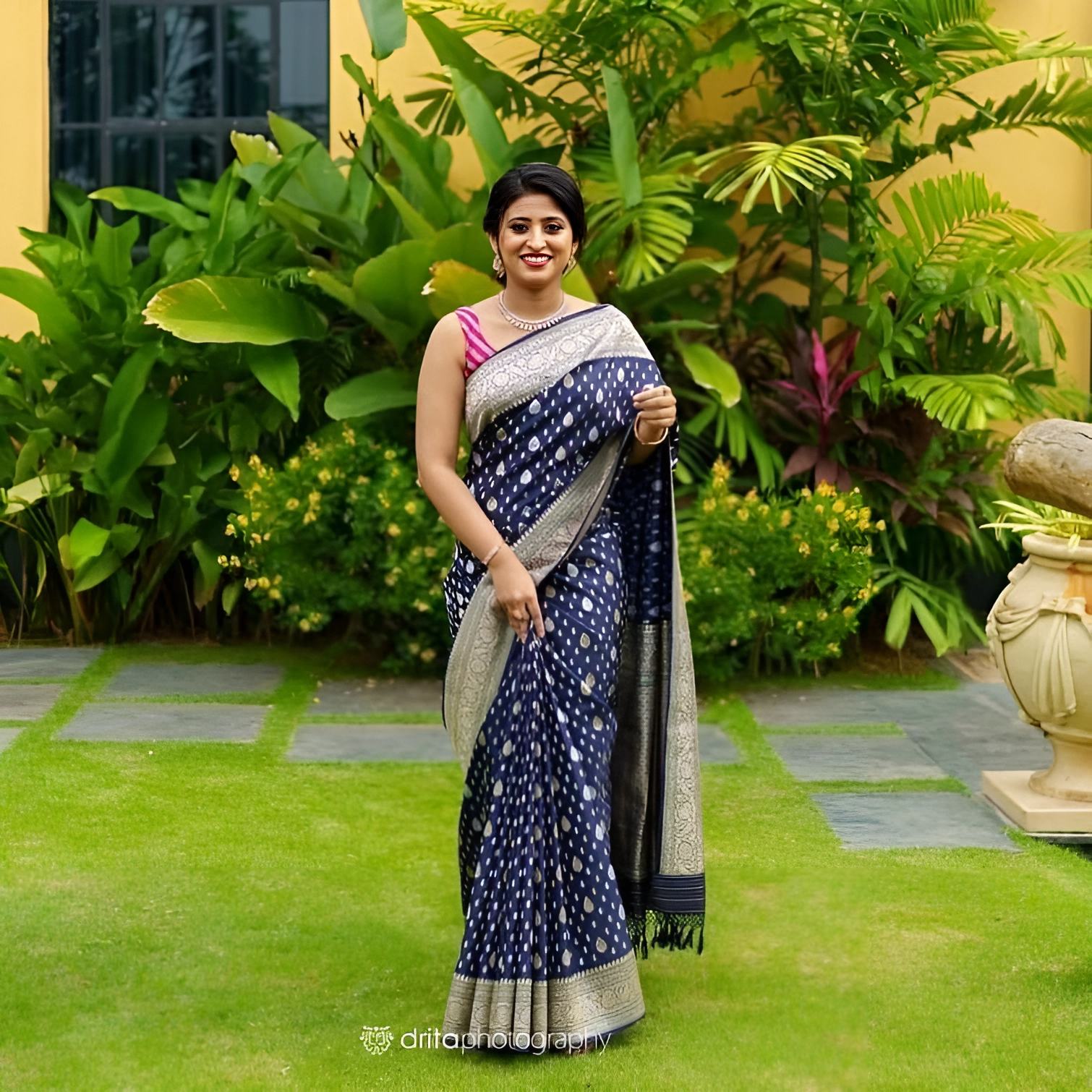 Harmonious Navy Blue Color Art Silk Saree